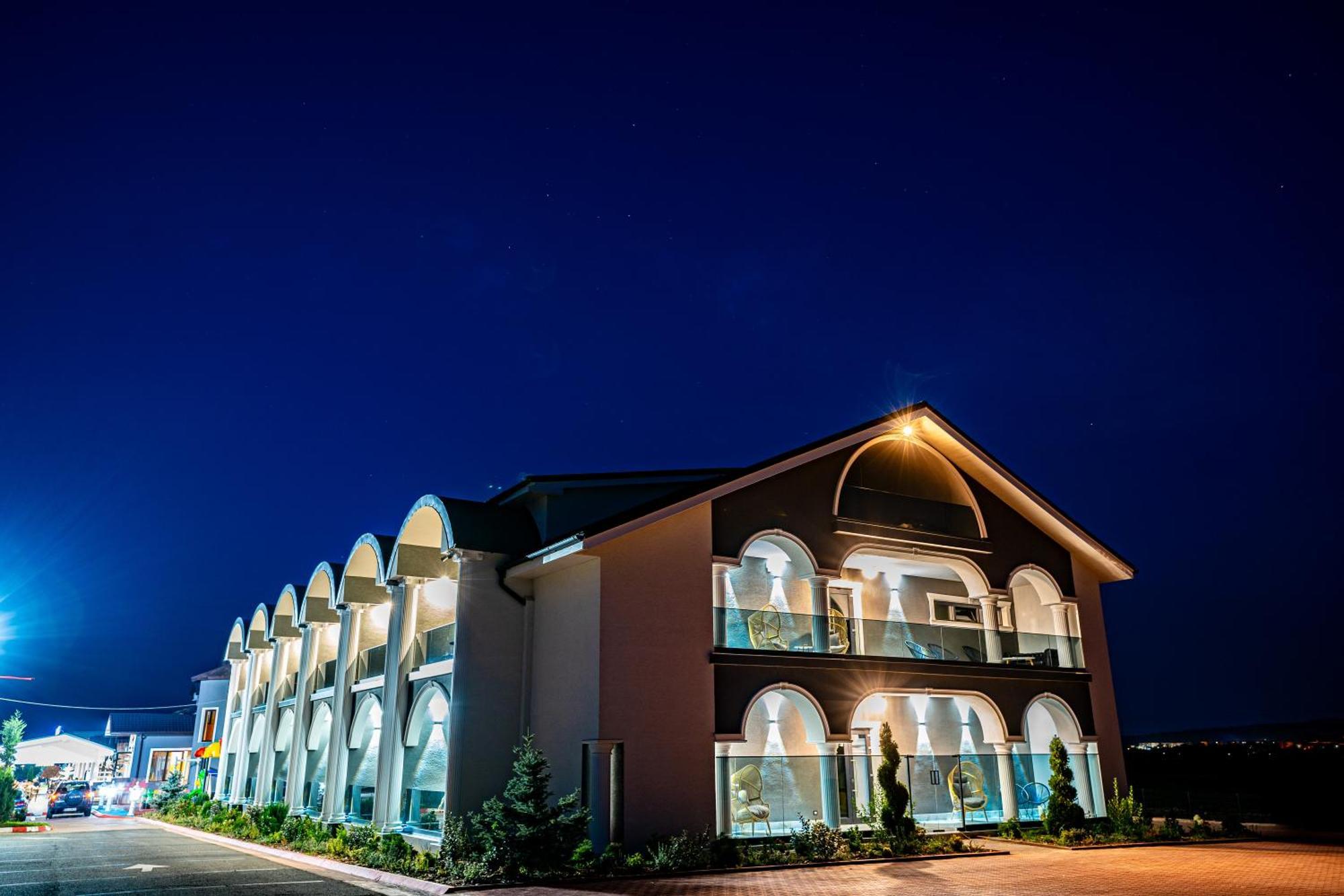 Hanul Domnesc Imperial Hotel & Spa Calan Exterior photo