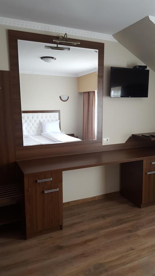Hanul Domnesc Imperial Hotel & Spa Calan Exterior photo